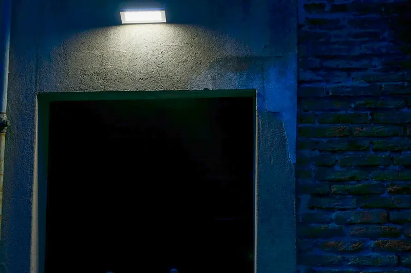 Murs & portes, photo 16 sur 16